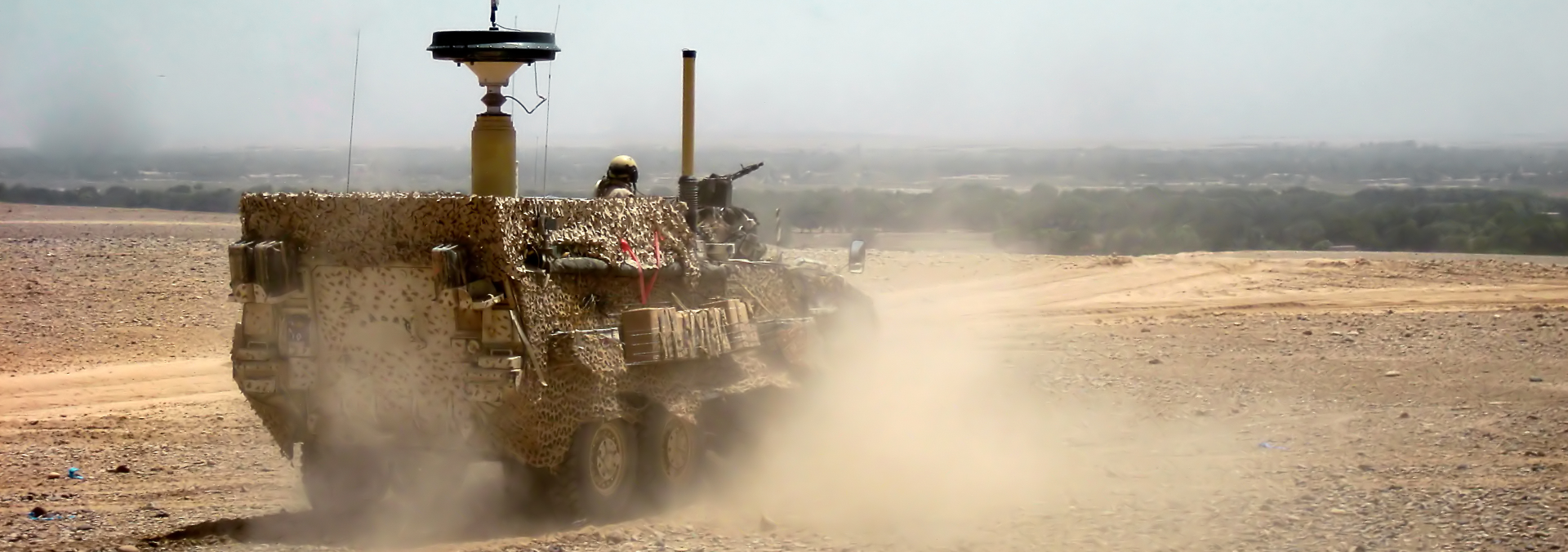 Billede af køretøj fra Electronic Warfare kompagniet indsat i Afghanistan