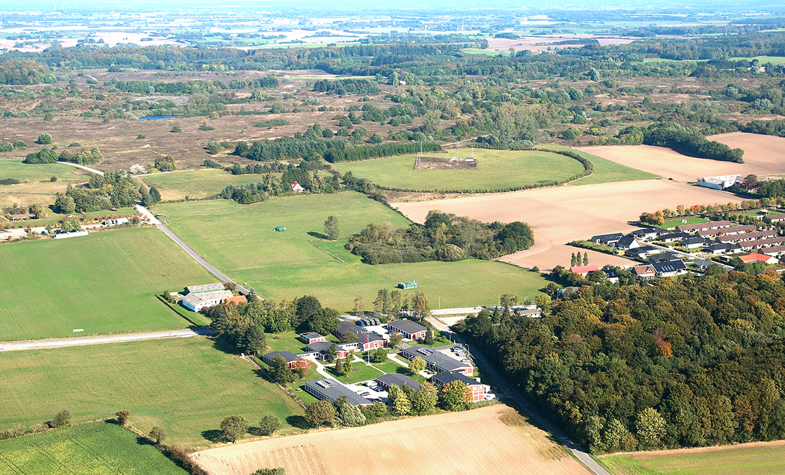 Areal med udsigt over marker
