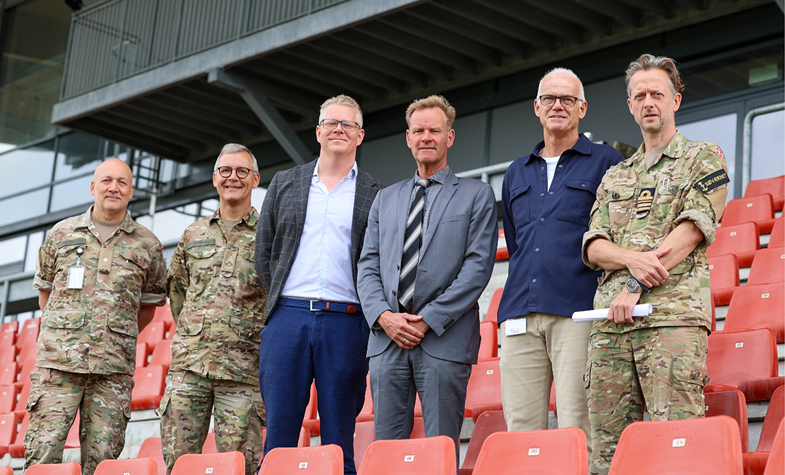 Major Jimmi Bratved, chef for rekruttering, CSG Steffen Sørensen,
lokal teamleder for Forsvarets Dag i Slagelse, Chris Balle Nørregaard,
chef for kommunale ejendomme i Slagelse kommune,
Direktør Martin Østengaard, Colliers København, Steen Hansen, ETK – ejendomssektionen,
Kommandørkaptajn Sune Lund – Centerchef