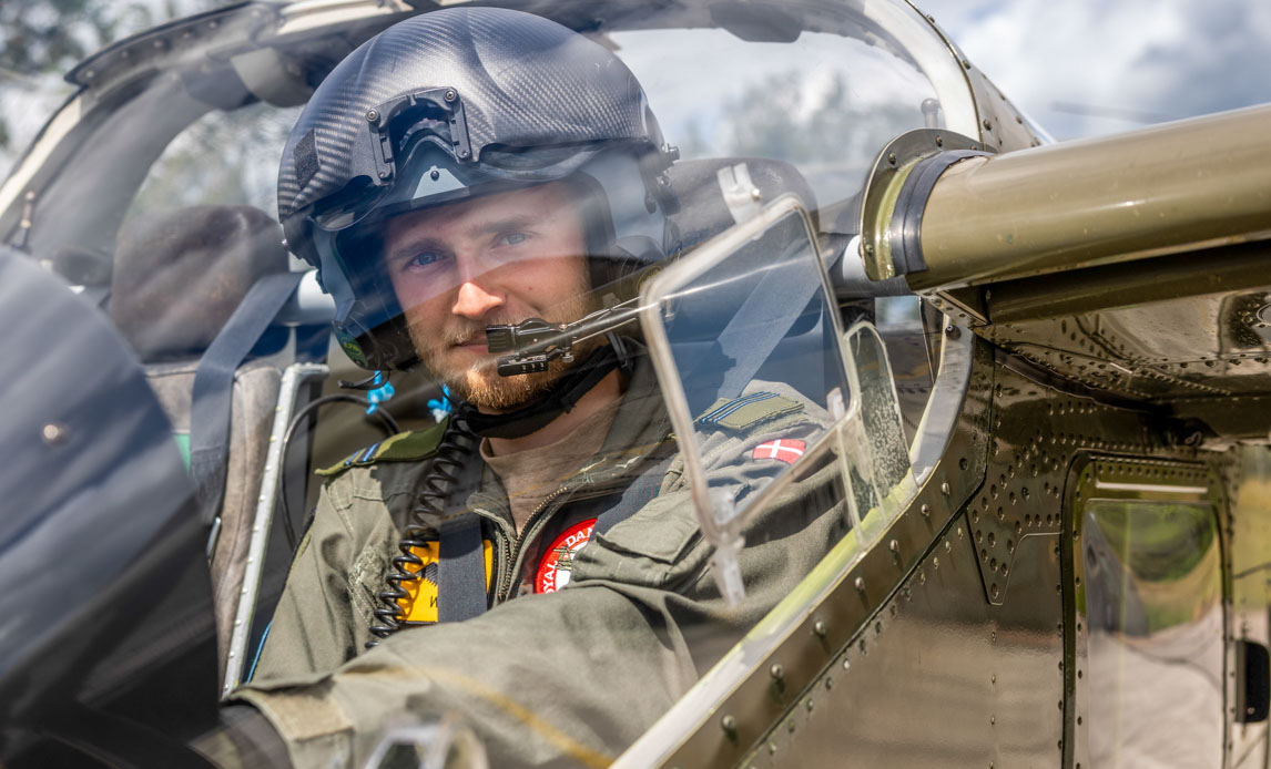 pilot i t17 fly