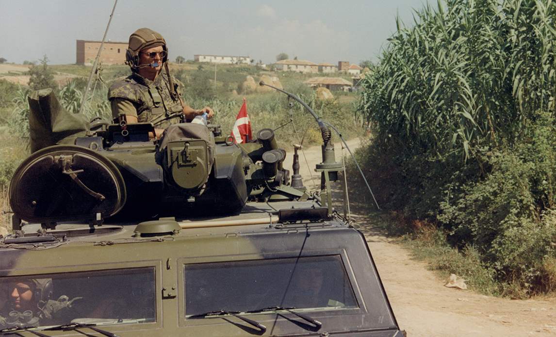 MOWAG Eagle 1 opklaringskøretøj med danske soldater fra Opklaringsbataljonen fra Bornholm udsendt på OSCE-missionen Albanian Force Multinationale Protectione (AFMP).