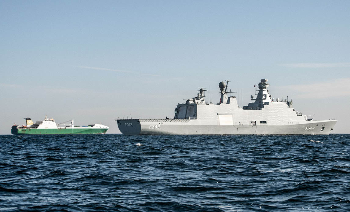 I forbindelse med øvelse Northern Coasts eskorterede TG 421.01 under ledelse af Danish Task Group (Søværnets Føringsstab) en britisk troppetransport på det civile skib Anvil Point.