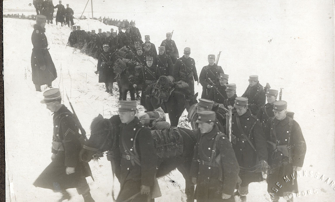 Danske soldater fra sikringsstyrken fotograferet i marts 1917.