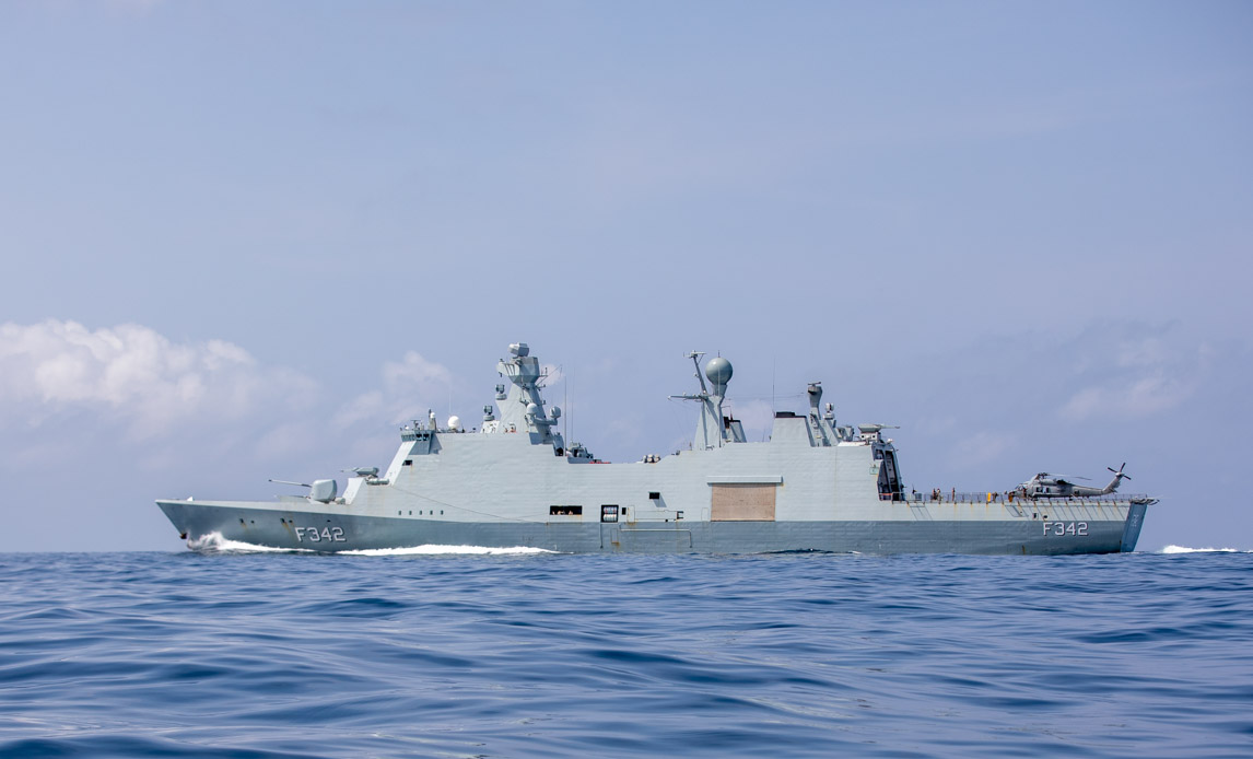 Esbern Snare på patrulje i Guineabugten