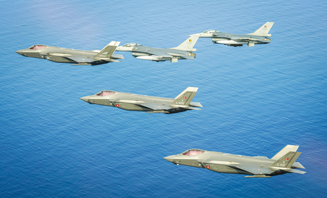 Danske F-35 flyver med allierede i Norge