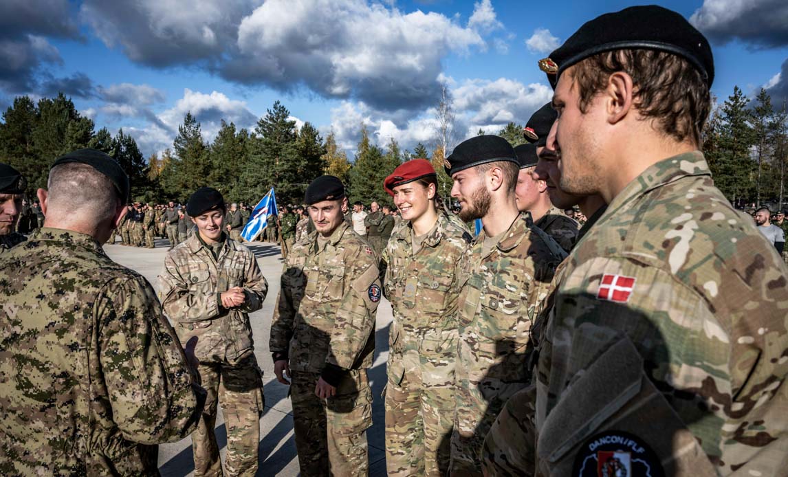 Smilene var store hos de danske vindere af den multinationale brigades Cohesion Event. Foto: Aaron/Multinational Brigade Latvia