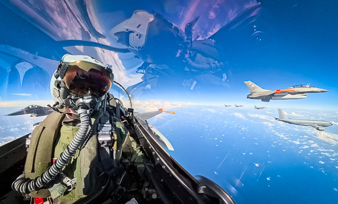 F-16 Flyver til Argentina