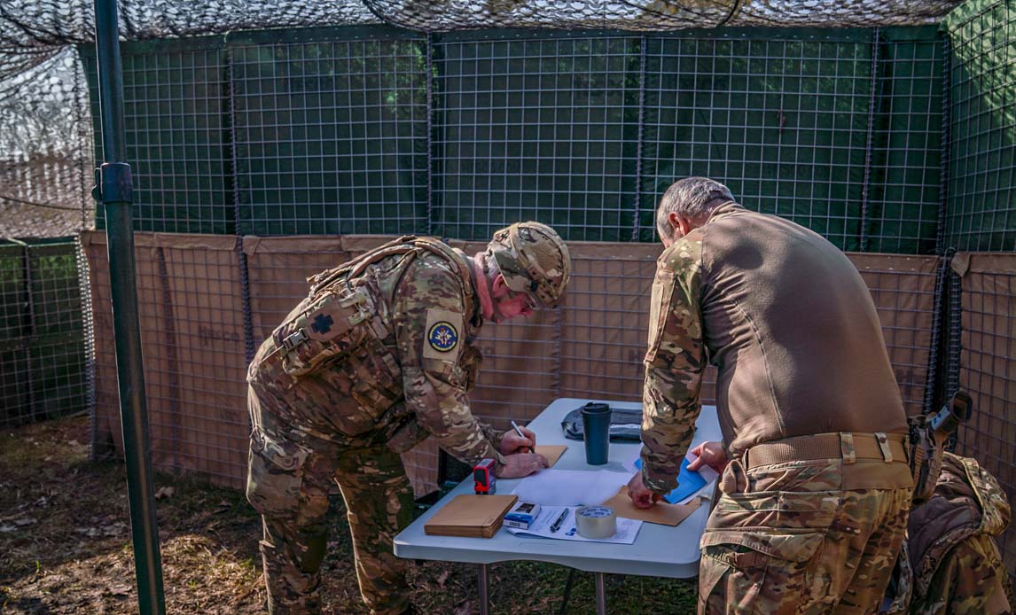 Soldater udsendt på øvelse i Polen brevstemmer.