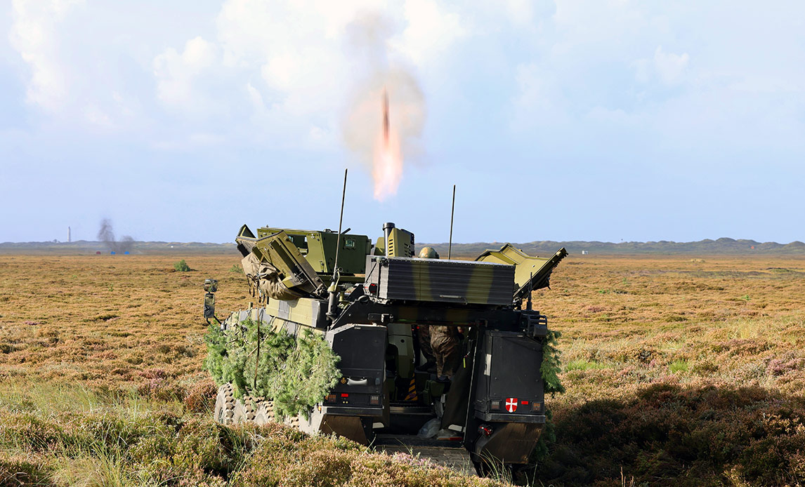 CARDOM 10 er et autonomt og computerstyret 120 mm tunge mortérsystem, der er monteret i Hærens Piranha 5-pansringskøretøjer