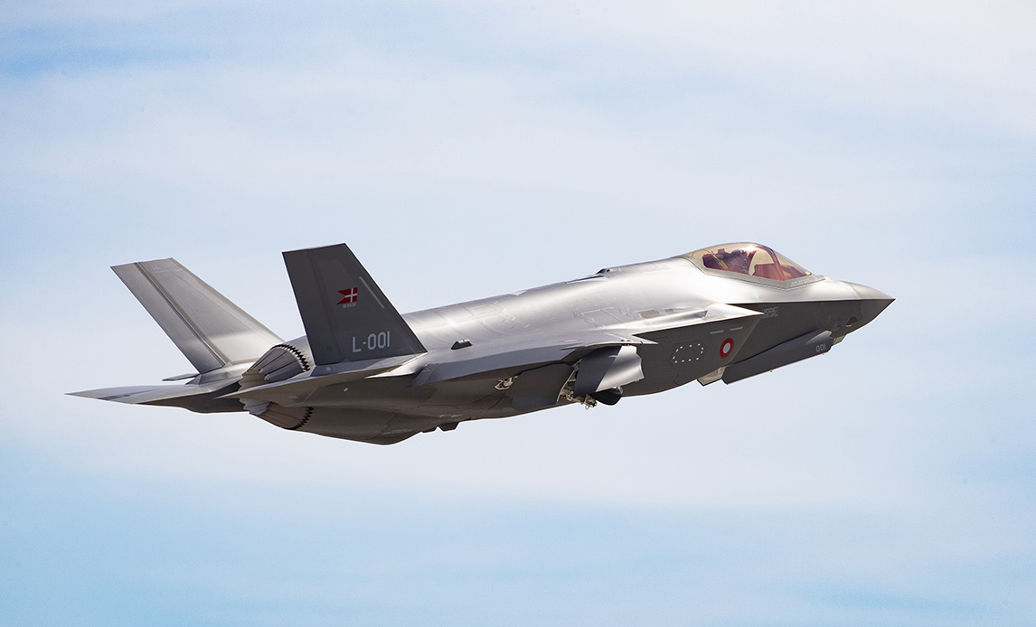Dansk F-35 går i luften for første gang