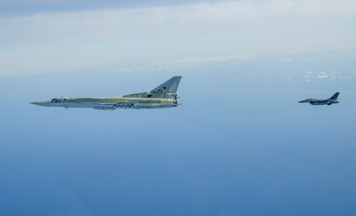 De russiske fly af typen TU-22M BACKFIRE, IL-78 MIDAS og SU-35 FLANKER.