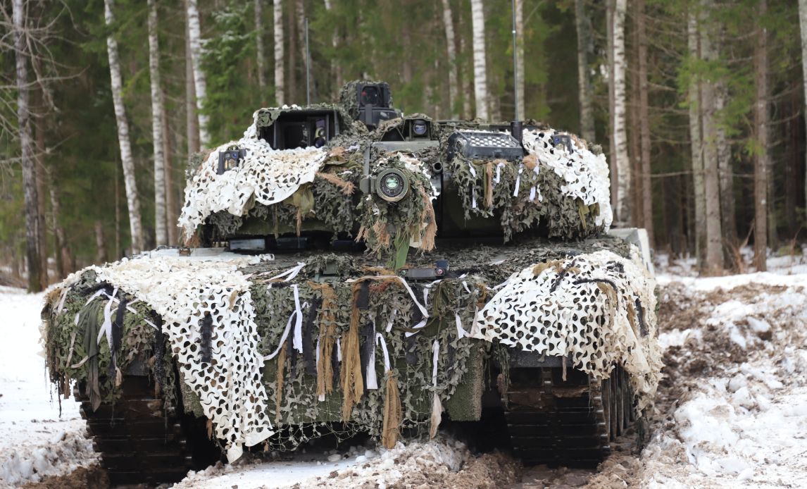 Danske Leopard 2A7 på vinterøvelse.