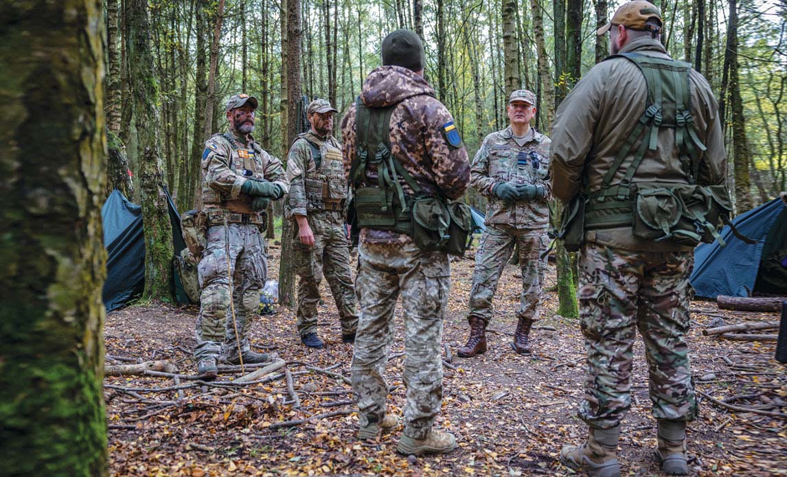 God ledelse betyder meget for at fastholde medarbejderne i Forsvaret. Derfor vil forsvarschefen gerne tale om god ledelse og ledelsesudvikling. Foto: Simon Elbeck / Forsvaret