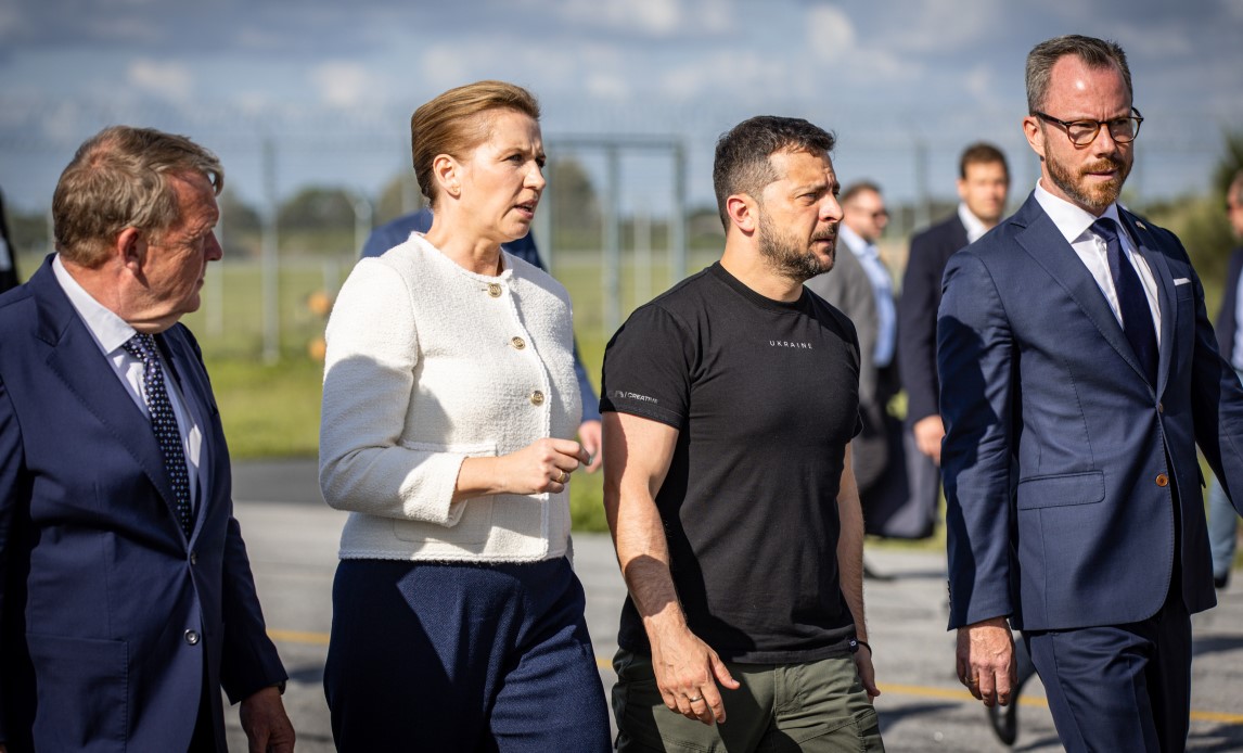 Præsident Zelenskyj besøger Flyvestation Skrydstrup.