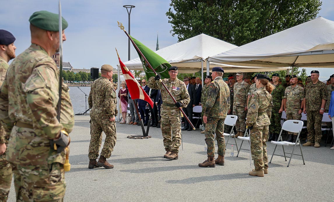 Generalmajor Jette Albinus overtager i dag kommandoen i NATOs dansk ledede Multinational Division North.