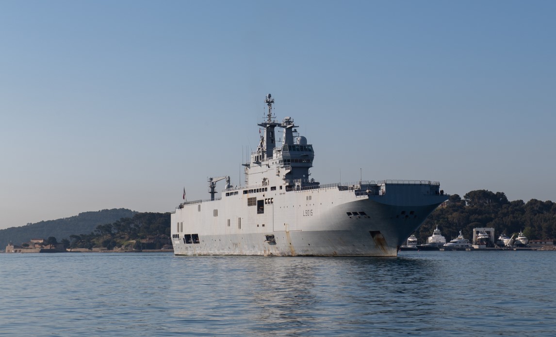 Fransk helikopterhangarskib Dixmude