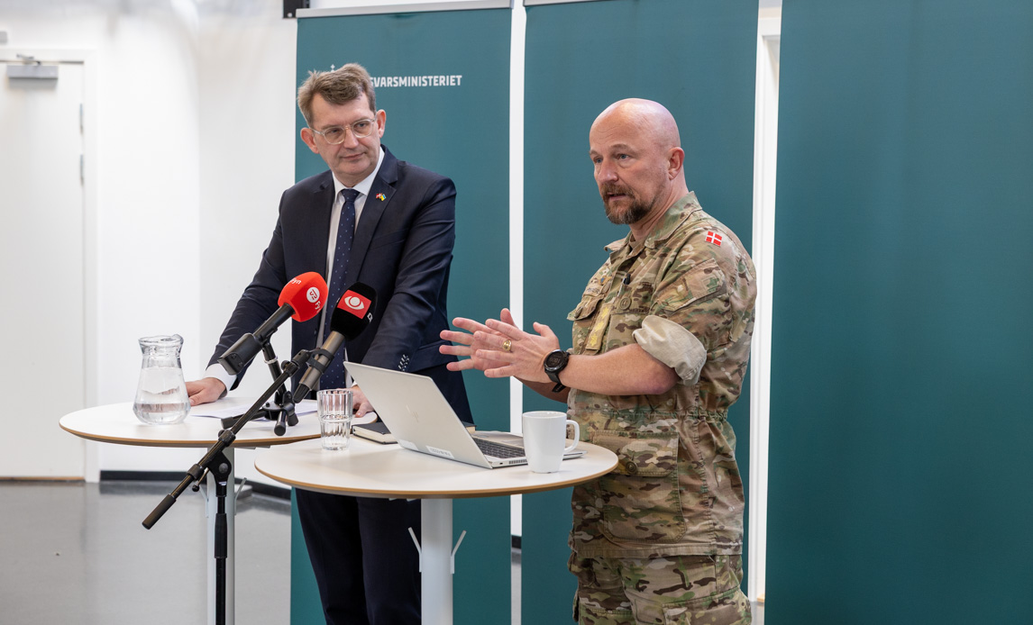 Præsentation af Forsvarets dronecenter ved forsvarsminister Troels Lund Poulsen og viceforsvarschef generalløjtnant Kenneth Pedersen.
