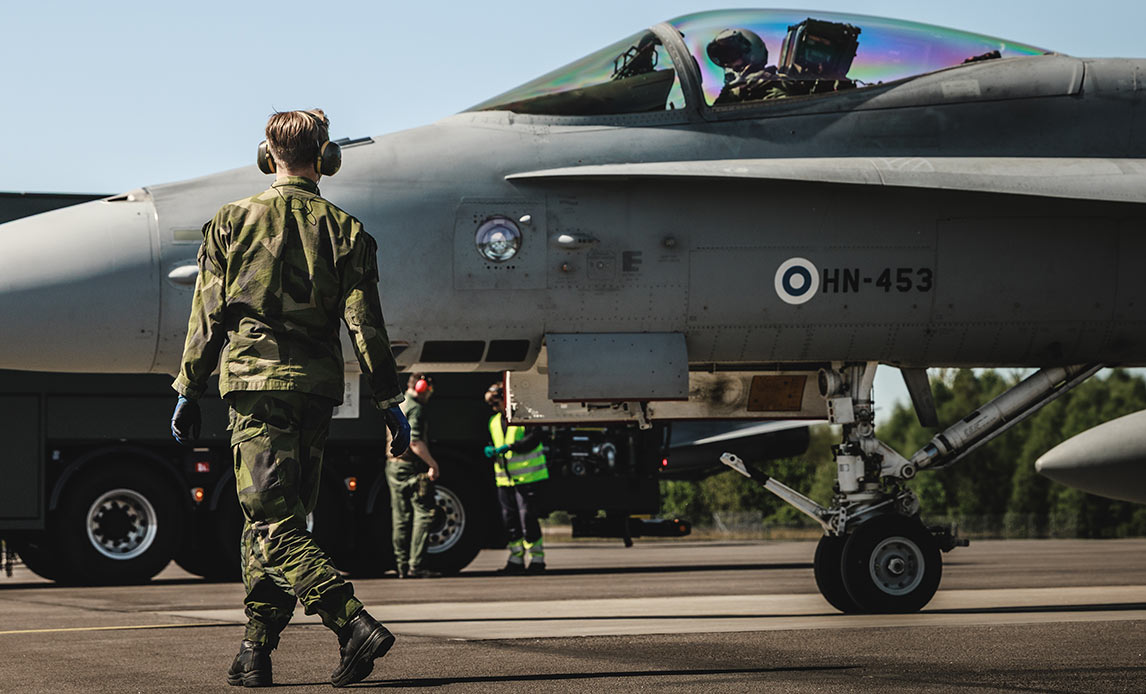 Kampfly fra Danmark, Sverige og Finland har deltaget i en fælles øvelse over Østersøen for at kæmpe mod en simuleret fjende på svensk territorium. Foto: Forsvarsmakten