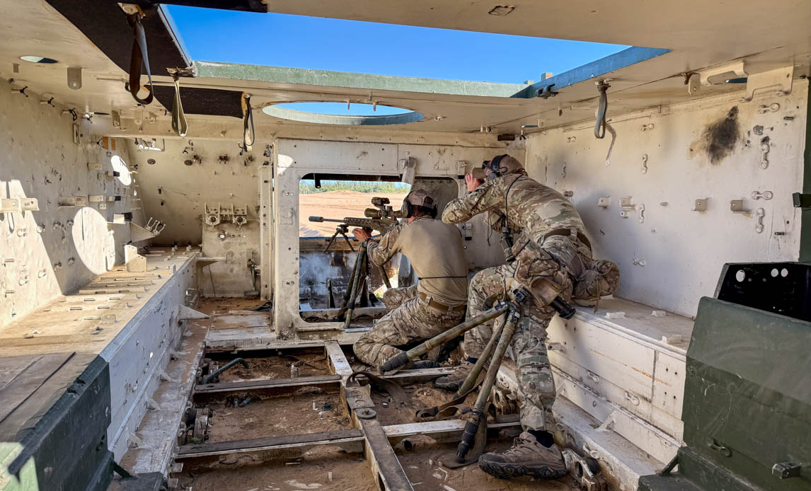 Danske finskytter fra XIII Lette Infanteribataljon hos Slesvigske Fodregiment deltager i konkurrence i Litauen.