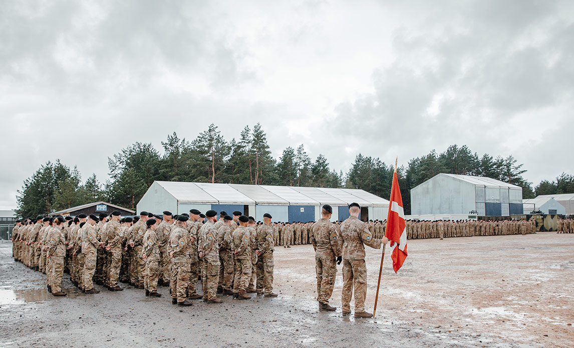 Parade ved overdragelsen af kampbataljonen