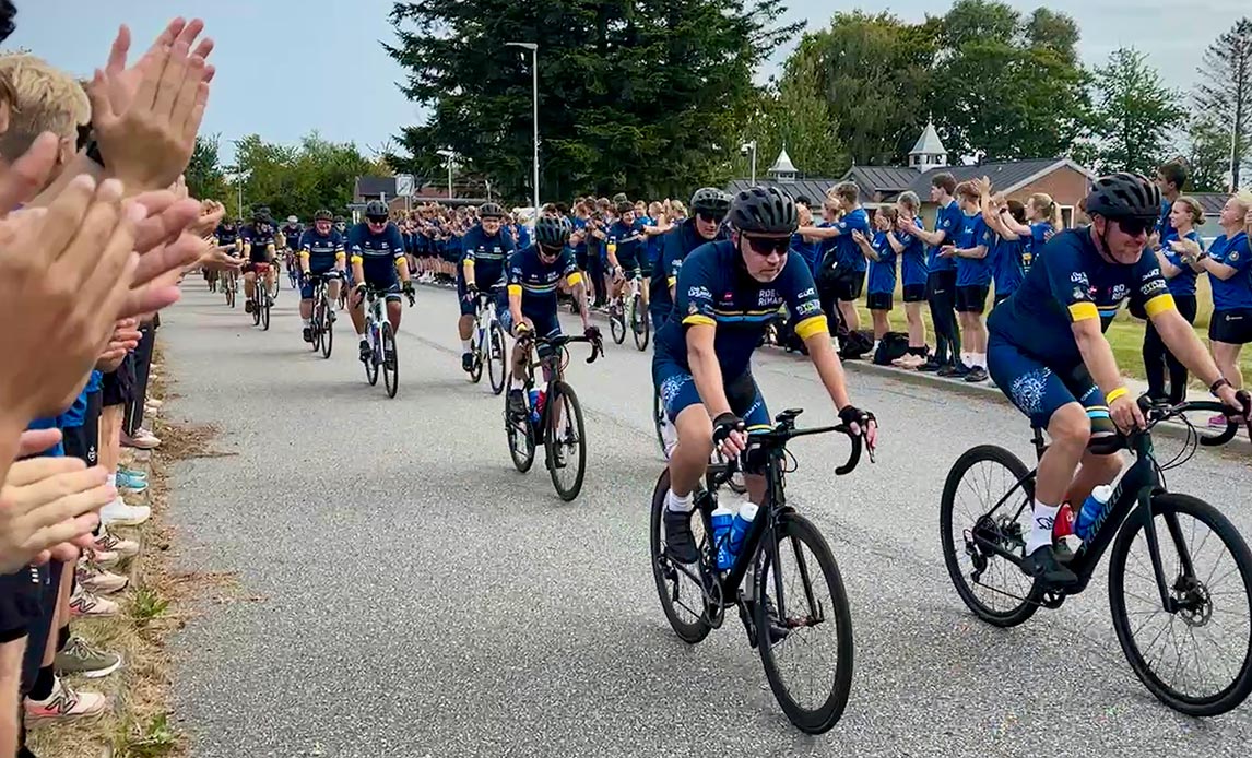 Ride4Rehab - ankomst til Aalborg Kaserner