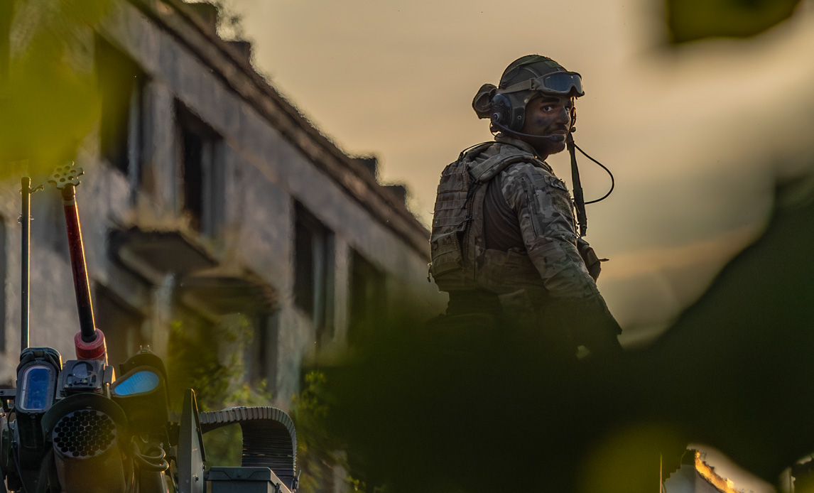 Soldat på øvelse i letland