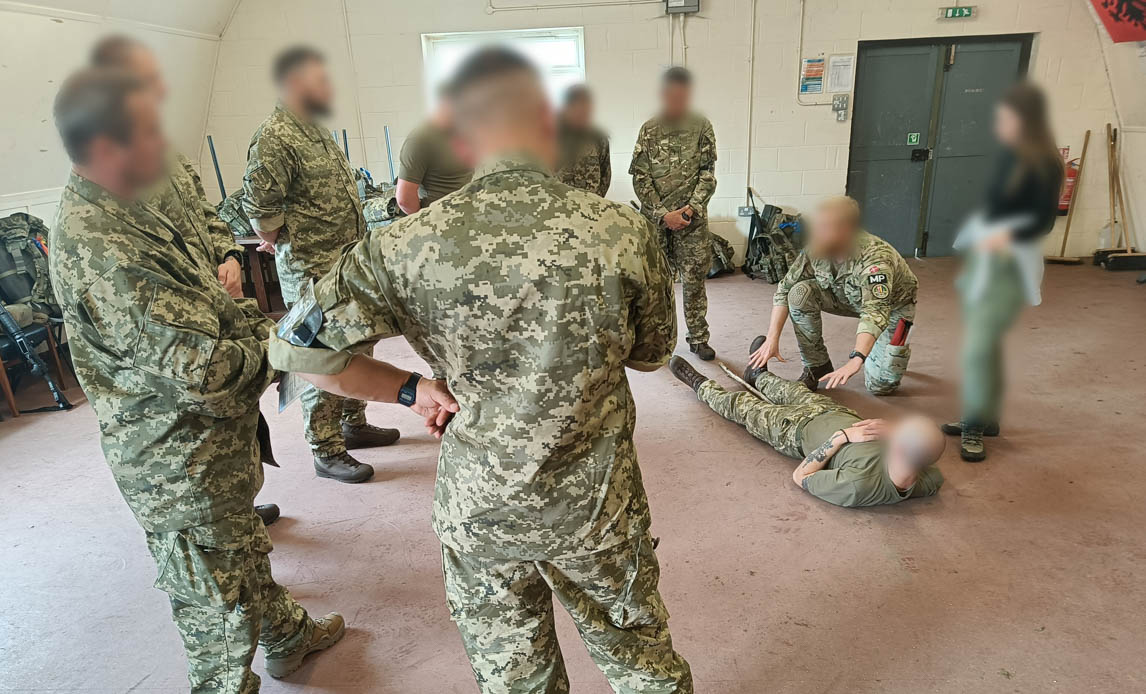 Instruktion af ukrainere i storbritannien