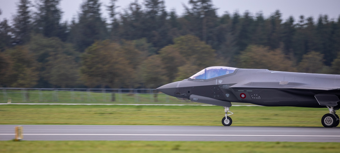 F-35 inden take-off