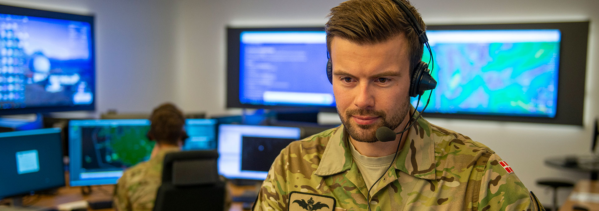 Master Controller fra Air Control Wing på arbejde i Island.
