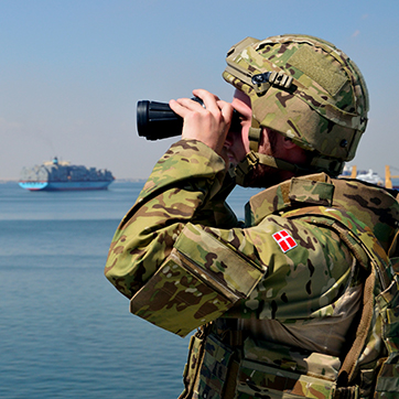 On watch aboard the frigate ESBERN SNARE during Suez Canal transit, en route to Operation OCEAN SHIELD