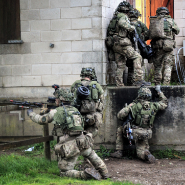 1 brigade / JDR i bykampsøvelse