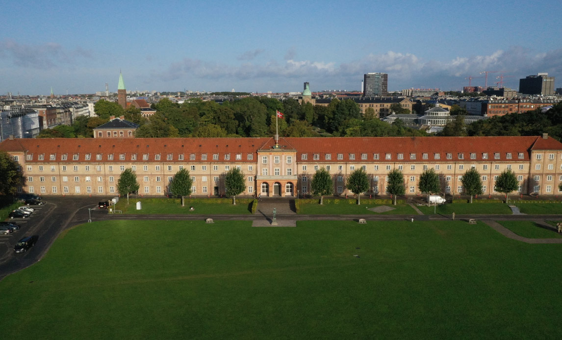 Dronefoto af Livgardens Kaserne i Gothersgade