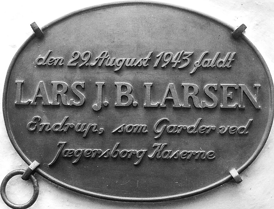 Mindeplade for rekrut 487, Lars Johannes Bødtcher Larsen